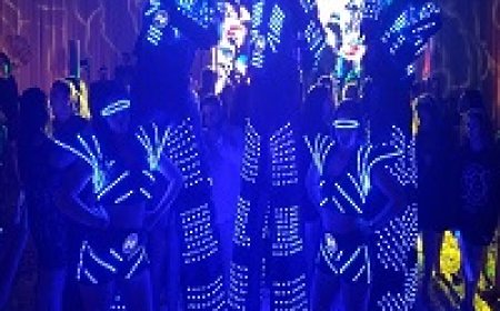 How Led Robots Can Help Businesses Stand Out in Miami?