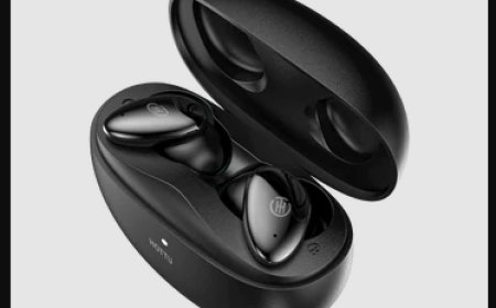 Best Earbuds for Pakistani Housewives While Cooking